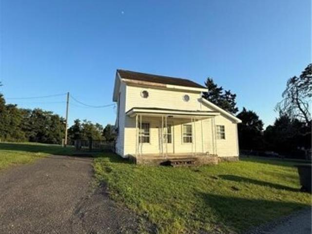 House for sale in Eden
