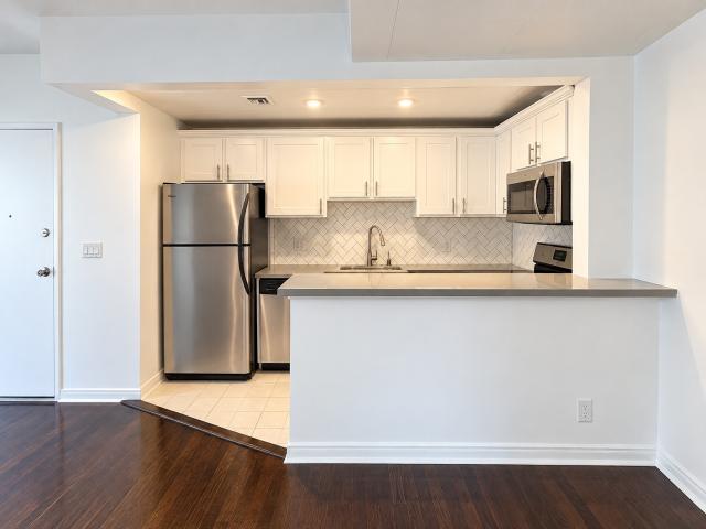 Apartment for rent in Park La Brea, Los Angeles