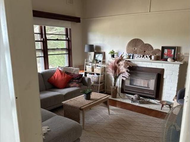 House for rent in Seymour, Shire of Mitchell