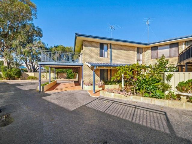Townhouse for sale in Parklands, Western Australia