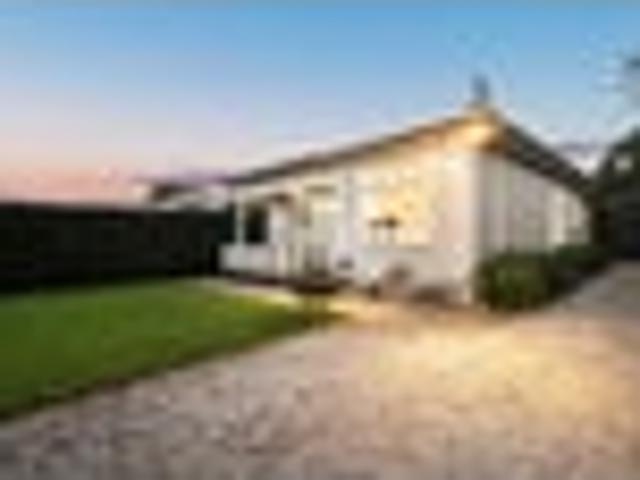 House for sale in Awhitu, Oroua County