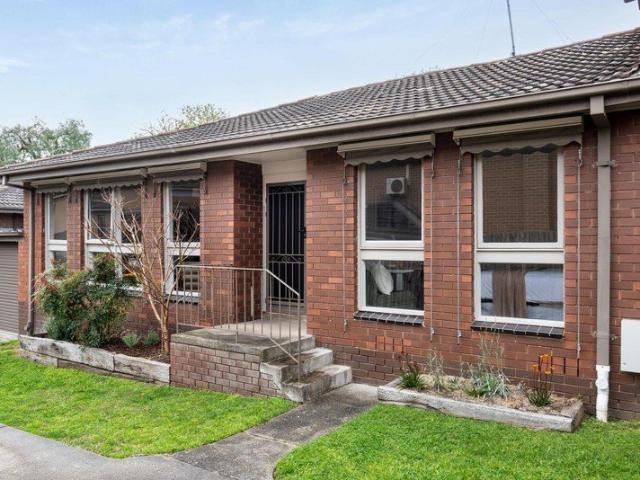 Villa for sale in Camerons Creek, Victoria