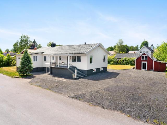 Villa till salu i Älmhult