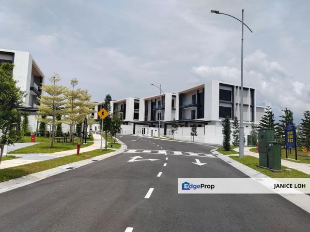 House for sale in Sendayan Village, Negeri Sembilan