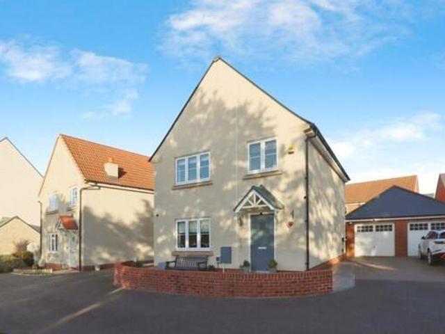 House for sale in Feckenham, City Of Bristol