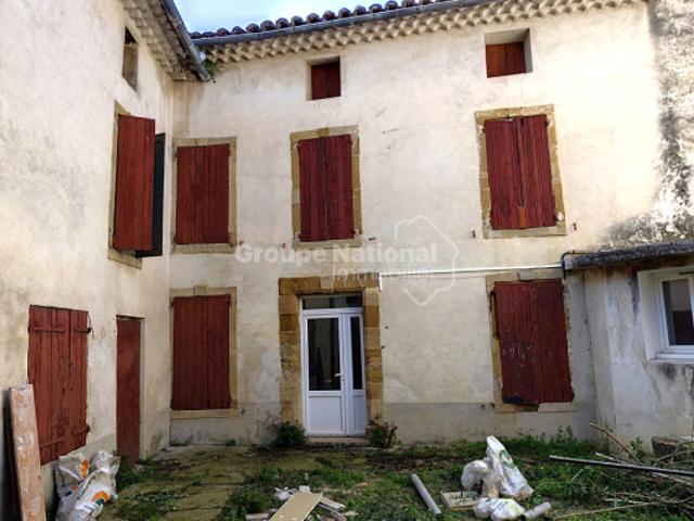 Maison vente à Carpentras, Violès