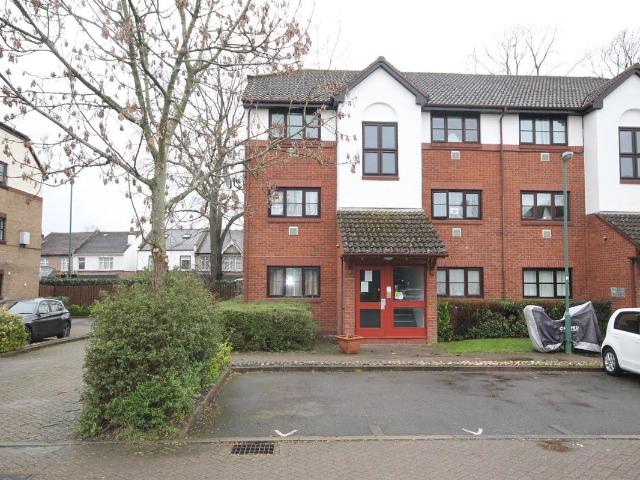 Apartment for rent in Hackbridge, Greater London