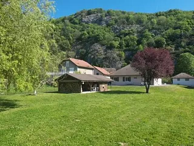 Maison vente à Chambéry, Vions