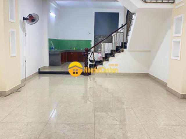 Nhà mặt phố bán