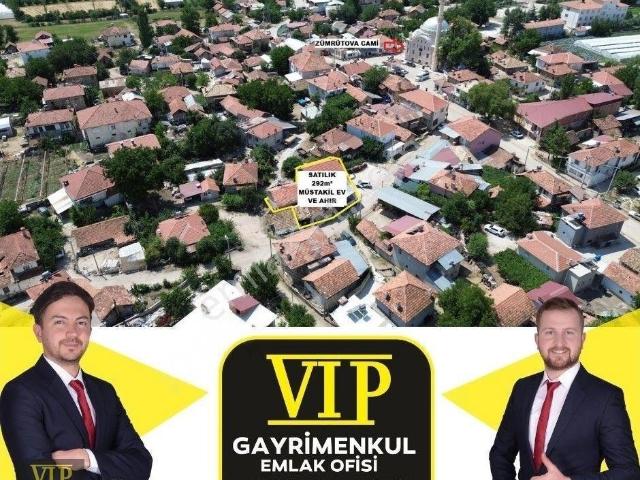 Zümrütova, Elmalı içerisinde satılık Villa