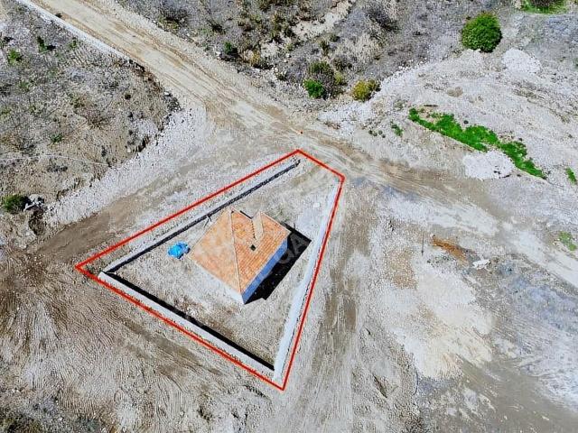 Yeşilyurt içerisinde satılık Villa