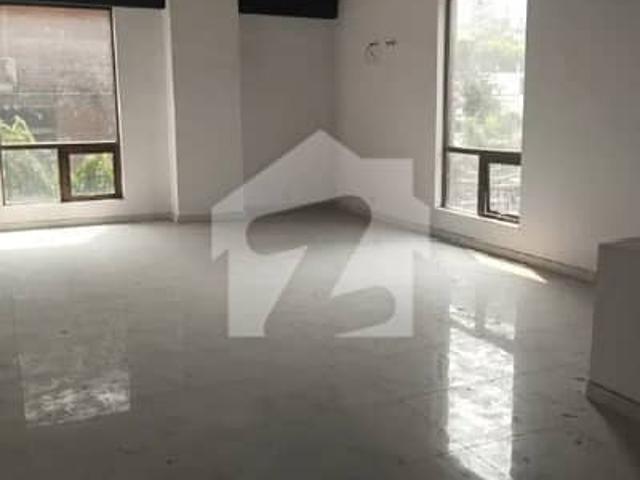 Office for rent in لاہور, لاہور ڈویژن