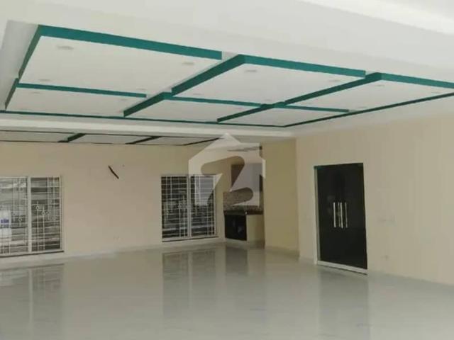 Office for rent in Rawalpindi, Islamabad Capital Territory