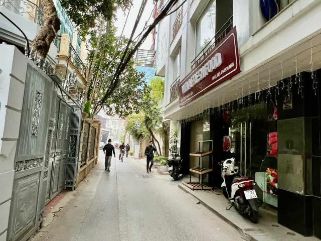 Nhà bán tại Hoàn Kiếm, Hà Nội