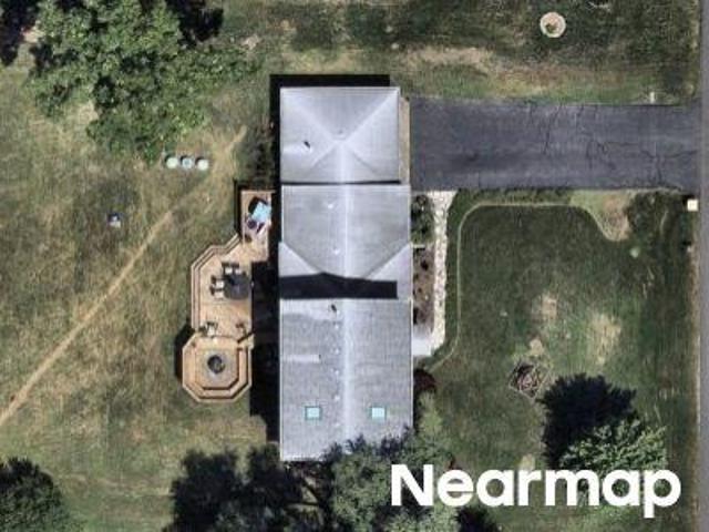 House for sale in Shorewood, Glen Ellyn