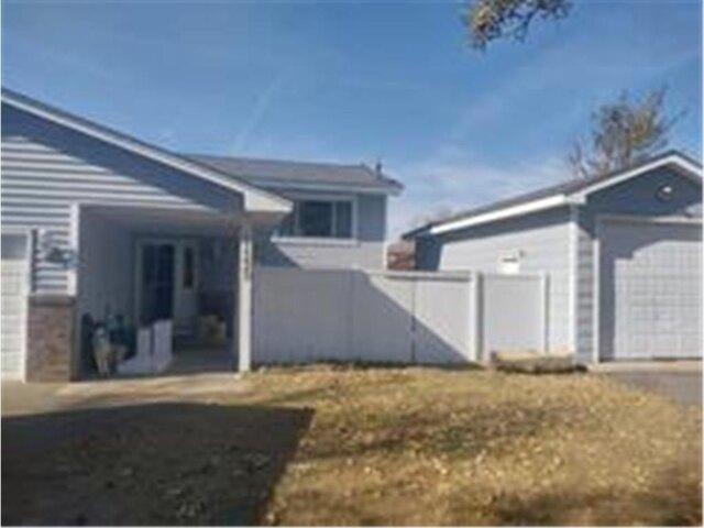 House for sale in Hennepin, Minnesota