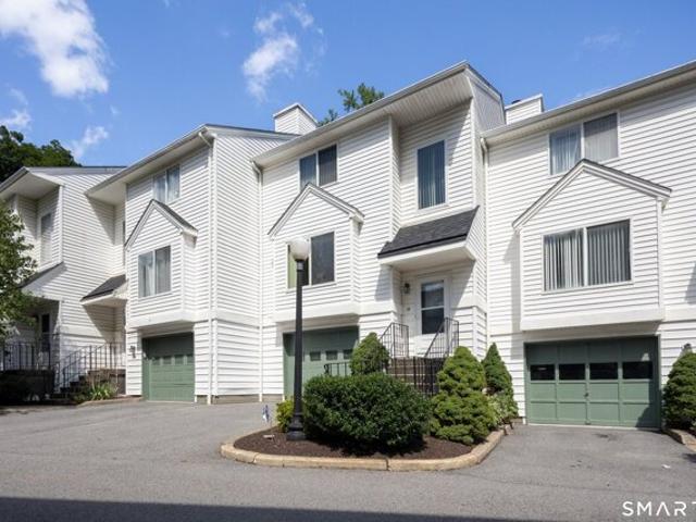 House for sale in Danbury, Connecticut