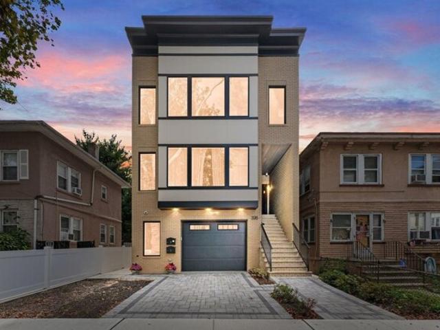 Condo for sale in Hudson, New Jersey