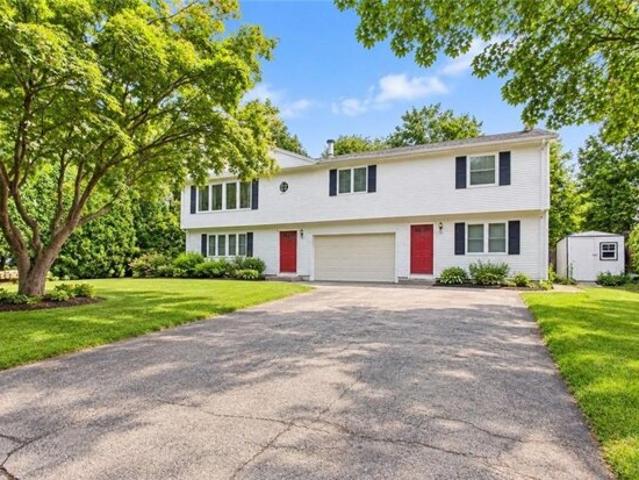 House for sale in Providence, Providence County