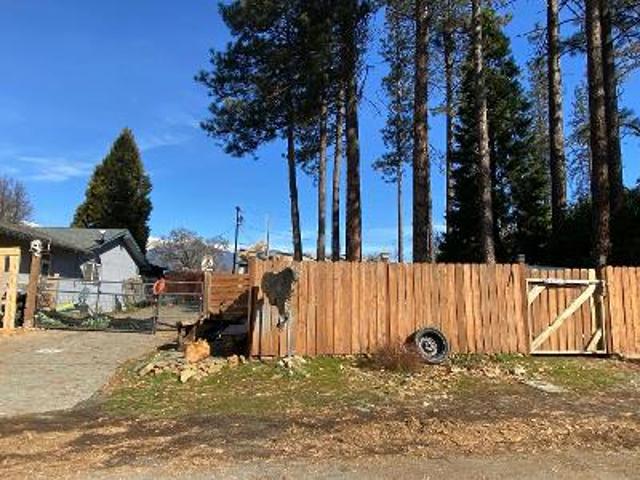 House for sale in Weaverville, California
