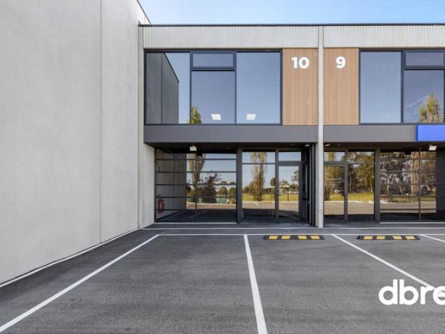 Warehouse for sale in Cheltenham, Melbourne