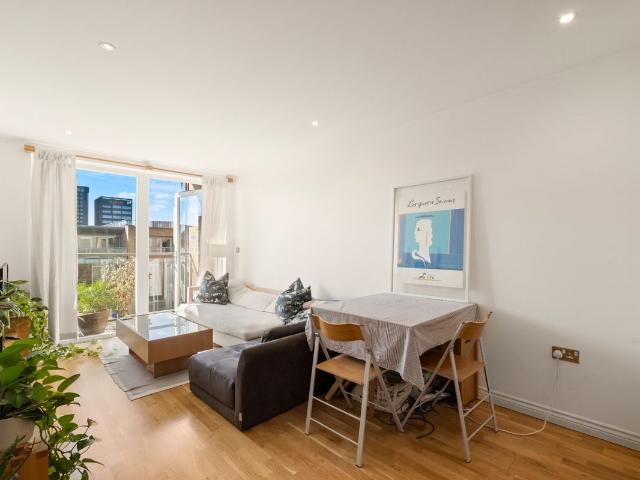 Apartment for rent in Nine Elms, Greater London