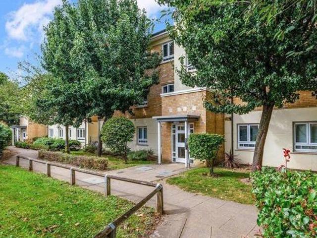 House for sale in London Borough of Hounslow, Feltham