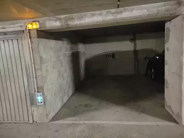 Garage location à Versailles, Viroflay