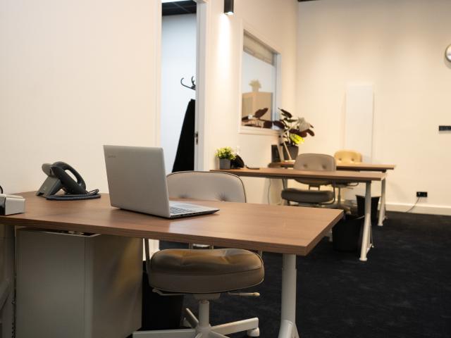 Bedrijfspand te huur in Nieuw-West, Amsterdam