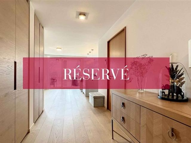 Wohnung kaufen in Pully, Waadt