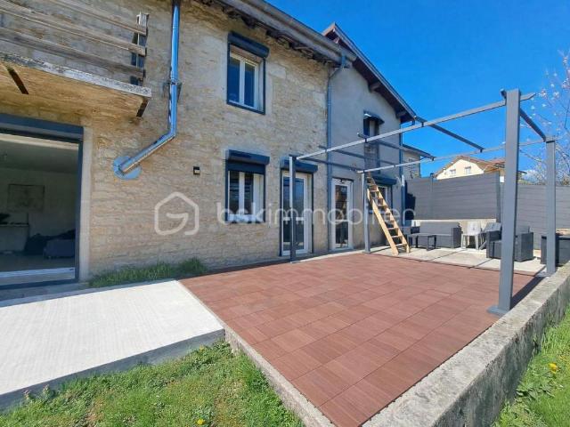 Maison vente à Saint-Claude, Viry