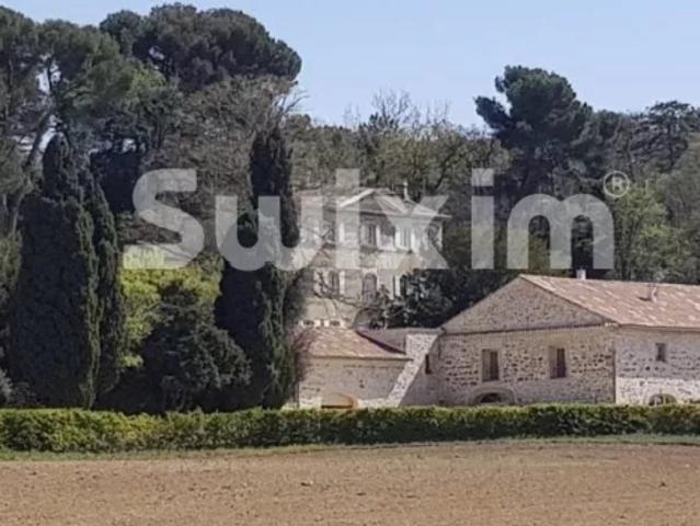 Maison vente à Carpentras, Visan
