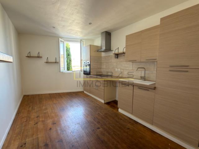 Maison vente à Carpentras, Visan