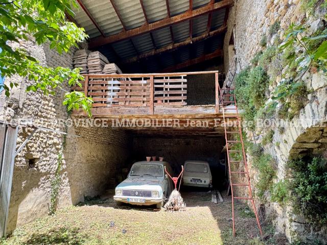 Garage vente à Carpentras, Visan