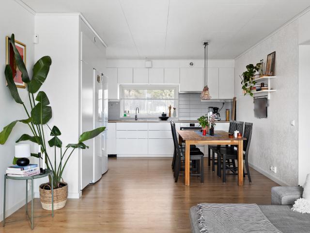 Bostad till salu i Huddinge, Stockholm
