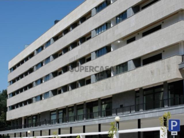 Armazém venda em Marzovelos, Viseu