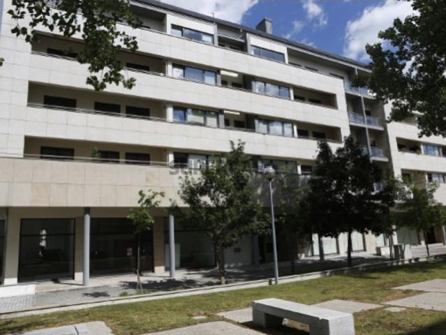 Armazém venda em Repeses e São Salvador, Viseu