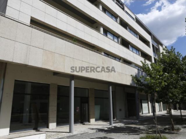 Armazém venda em Repeses e São Salvador, Viseu