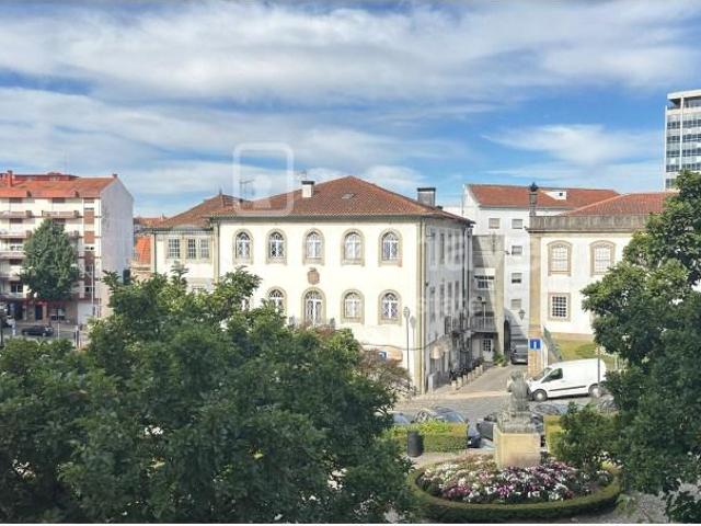 Escritório alugar em Viseu