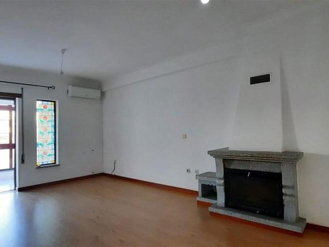 Apartamento alugar em Marzovelos, Viseu