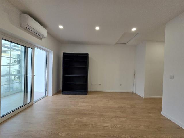 Apartamento alugar em Bairro 1° de Maio, Viseu