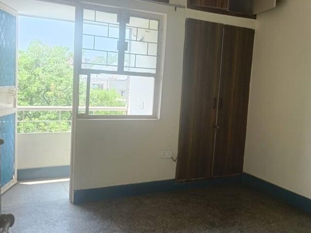 Flat for sale in Deri