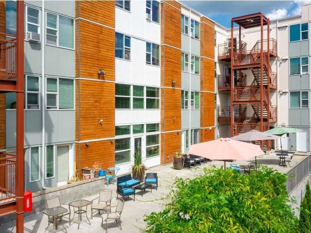 Apartment for rent in Redmond, Washington