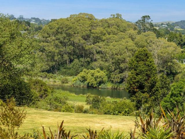 Land for sale in Omokoroa, Bay Of Plenty