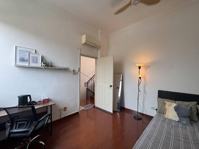 Room for rent