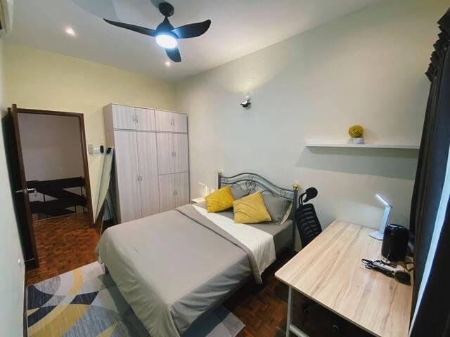 Room for rent