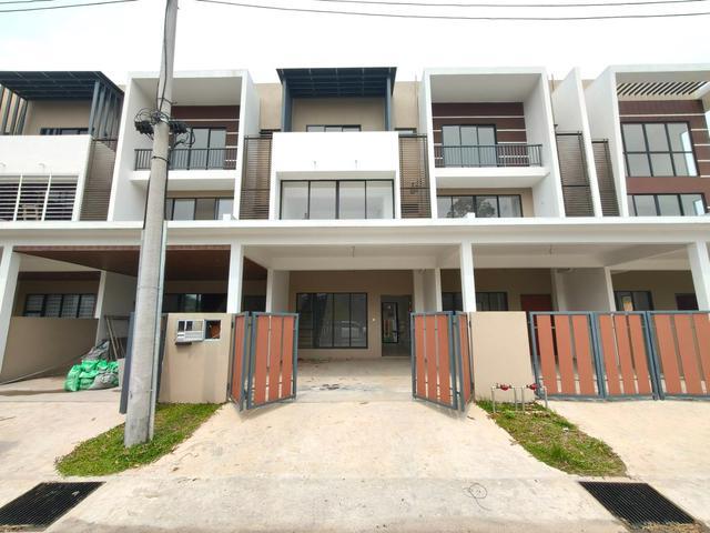 Terraced House for sale in Penampang, Pinampang