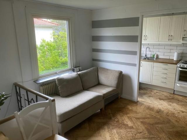 Hus hyra i Veddige, Hallands län