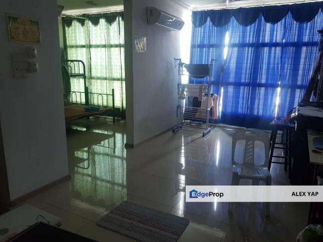 Condominium for sale in Petaling, Alam Impian