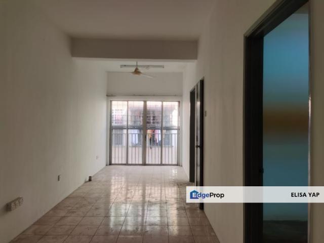 Flat for sale in Petaling, Damansara Damai